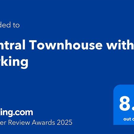 Central Townhouse With Parking Telford Esterno foto